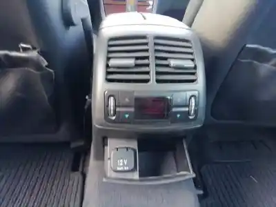Veículo de Sucata mercedes-benz clase e (w211) berlina e 320 cdi (211.026) do ano 2005 alimentado d 648961