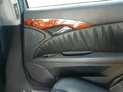 Veículo de Sucata mercedes-benz clase e (w211) berlina e 320 cdi (211.026) do ano 2005 alimentado d 648961
