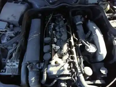 Veículo de Sucata mercedes-benz clase e (w211) berlina e 320 cdi (211.026) do ano 2005 alimentado d 648961