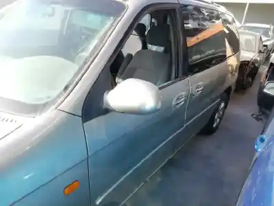 Veículo de Sucata kia carnival td ls do ano 2001 alimentado j3