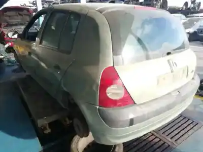 Veículo de Sucata renault clio ii fase ii (b/cb0) 1.5 dci diesel do ano 2003 alimentado k9k b7