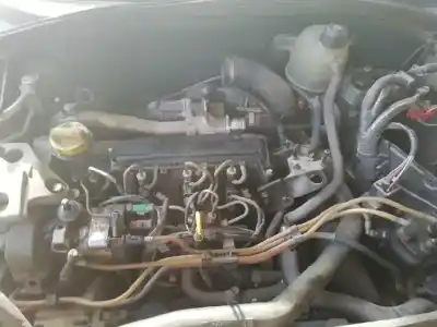 Veículo de Sucata renault clio ii fase ii (b/cb0) 1.5 dci diesel do ano 2003 alimentado k9k b7