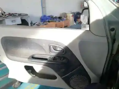 Veículo de Sucata renault clio ii fase ii (b/cb0) 1.5 dci diesel do ano 2003 alimentado k9k b7
