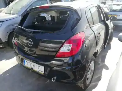 Veículo de Sucata opel corsa d selective do ano 2011 alimentado a12xer