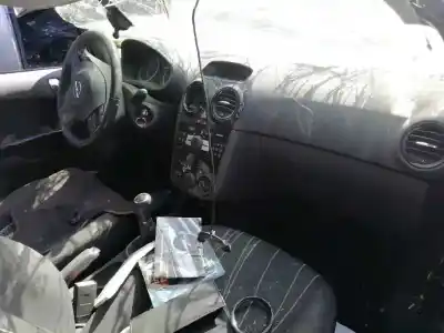 Veículo de Sucata opel corsa d selective do ano 2011 alimentado a12xer