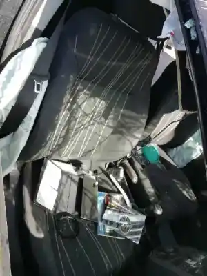 Veículo de Sucata opel corsa d selective do ano 2011 alimentado a12xer