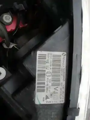 Véhicule à la ferraille renault captur zen de l'année 2016 alimenté k9k f6