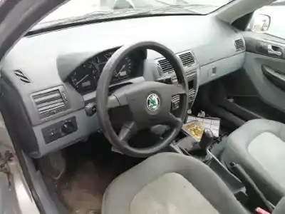Здавання транспортного засобу skoda fabia (6y2/6y3) 1.4 16v року 2001 потужний aub