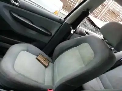 Здавання транспортного засобу skoda fabia (6y2/6y3) 1.4 16v року 2001 потужний aub