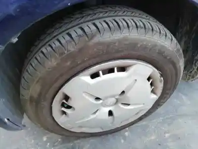 Veicolo di demolizione toyota yaris (ncp1/nlp1/scp1) 1.0 cat dell'anno 1999 alimentato 1sz-fe