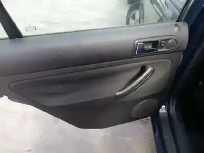 Vehicul casat volkswagen golf iv berlina (1j1) 1.9 tdi al anului 1998 alimentat alh