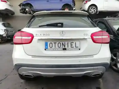 Vehicul casat mercedes-benz clase gla (w156) 2.1 cdi cat al anului 2014 alimentat 651930