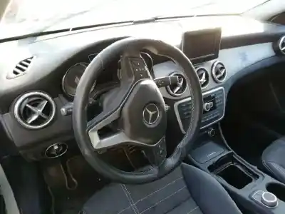 Vehicul casat mercedes-benz clase gla (w156) 2.1 cdi cat al anului 2014 alimentat 651930