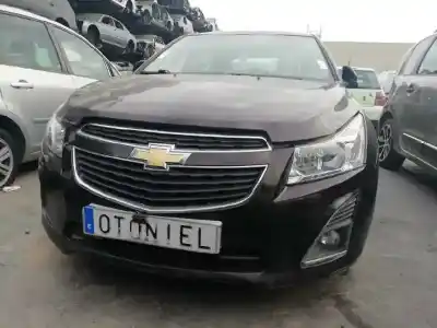 Sloopvoertuig CHEVROLET CRUZE 2.0 Diesel CAT van het jaar 2013 aangedreven Z20D1