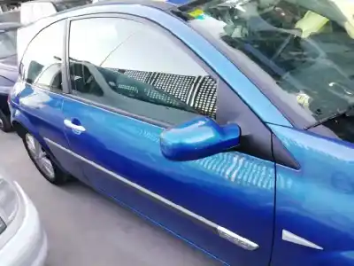 Veicolo di demolizione renault megane ii berlina 3p 1.9 dci diesel 120 cv / 88 kw dell'anno 2004 alimentato f9q b8