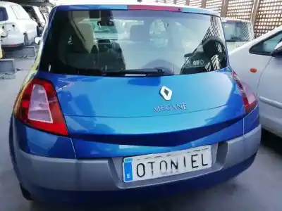 Veicolo di demolizione renault megane ii berlina 3p 1.9 dci diesel 120 cv / 88 kw dell'anno 2004 alimentato f9q b8