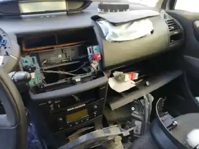 Verschrottungsfahrzeug citroen c4 coupe collection des jahres 2008 angetrieben 9hx