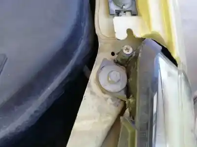 Veicolo di demolizione citroen c4 coupe vtr dell'anno 2005 alimentato 9hx