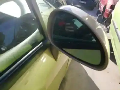 Veicolo di demolizione citroen c4 coupe vtr dell'anno 2005 alimentato 9hx
