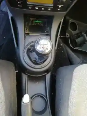Veicolo di demolizione citroen c4 coupe vtr dell'anno 2005 alimentato 9hx