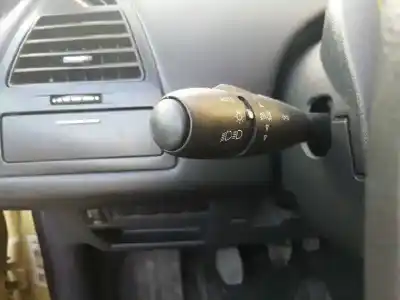 Veicolo di demolizione citroen c4 coupe vtr dell'anno 2005 alimentato 9hx