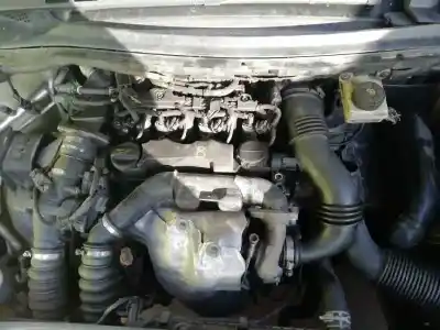 Veicolo di demolizione citroen c4 coupe vtr dell'anno 2005 alimentato 9hx