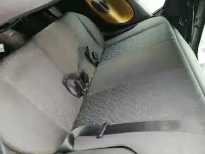 Veículo de Sucata ford fiesta berlina (dx) 1.8 tddi turbodiesel cat do ano 2001 alimentado rtn