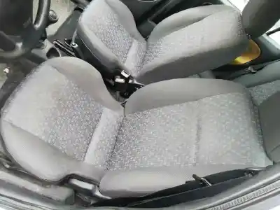 Veículo de Sucata ford fiesta berlina (dx) 1.8 tddi turbodiesel cat do ano 2001 alimentado rtn