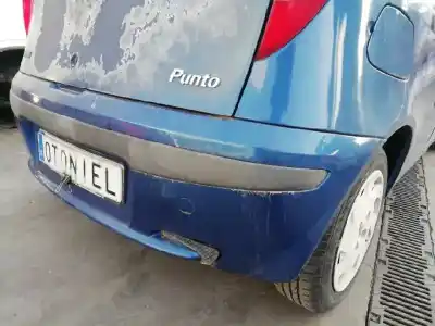 Veículo de Sucata fiat punto berlina (188) 1.2 8v dynamic do ano 2002 alimentado 188a4000