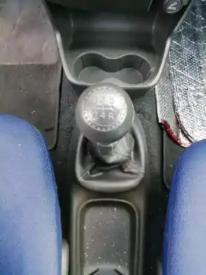 Veículo de Sucata fiat punto berlina (188) 1.2 8v dynamic do ano 2002 alimentado 188a4000
