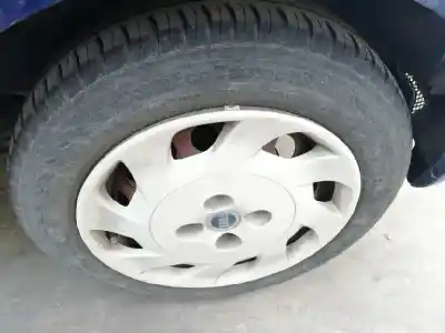 Veículo de Sucata fiat punto berlina (188) 1.2 8v dynamic do ano 2002 alimentado 188a4000