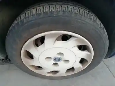 Veículo de Sucata fiat punto berlina (188) 1.2 8v dynamic do ano 2002 alimentado 188a4000