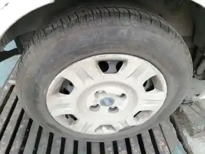 Veicolo di demolizione fiat punto berlina (188) 1.3 jtd classic dell'anno 2005 alimentato 188a9.000