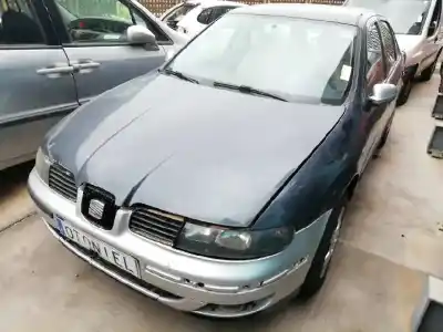 Здавання транспортного засобу seat toledo ii (1m2) 1.6 16v року 2001 потужний aus