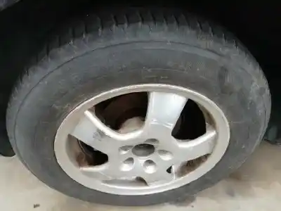 Здавання транспортного засобу seat toledo ii (1m2) 1.6 16v року 2001 потужний aus