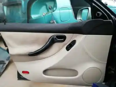 Здавання транспортного засобу seat toledo ii (1m2) 1.6 16v року 2001 потужний aus