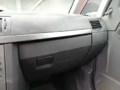 Veicolo di demolizione opel                                               meriva                                                                                                                                                                                                                                                     cosmo                                                                                                                                                                                                                                                      dell'anno 2007 alimentato z14xep