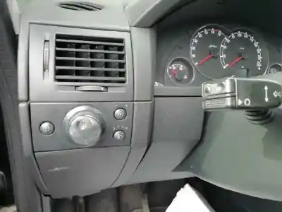 Veicolo di demolizione opel                                               meriva                                                                                                                                                                                                                                                     cosmo                                                                                                                                                                                                                                                      dell'anno 2007 alimentato z14xep