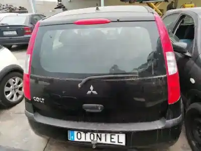 Verschrottungsfahrzeug mitsubishi colt berlina 5 (z30a) 1.1 cat des jahres 2005 angetrieben g134910