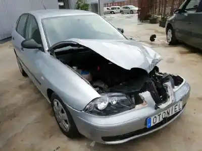 Véhicule à la ferraille seat cordoba berlina (6l2) stylance de l'année 2006 alimenté bky