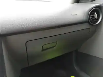 Véhicule à la ferraille seat cordoba berlina (6l2) stylance de l'année 2006 alimenté bky