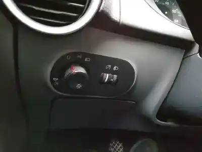 Véhicule à la ferraille seat cordoba berlina (6l2) stylance de l'année 2006 alimenté bky