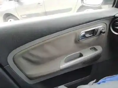 Véhicule à la ferraille seat cordoba berlina (6l2) stylance de l'année 2006 alimenté bky