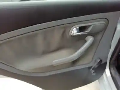 Véhicule à la ferraille seat cordoba berlina (6l2) stylance de l'année 2006 alimenté bky
