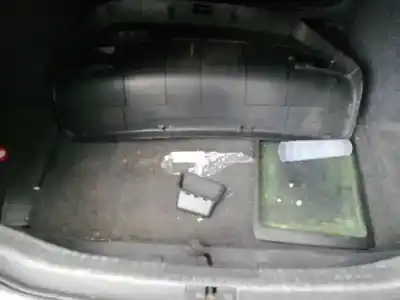 Véhicule à la ferraille seat cordoba berlina (6l2) stylance de l'année 2006 alimenté bky