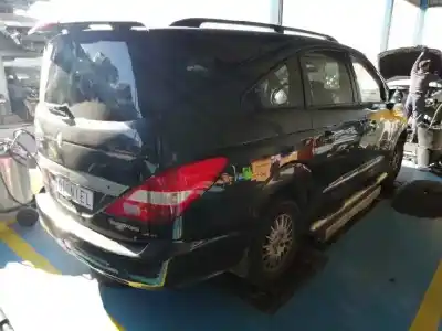 Здавання транспортного засобу ssangyong rodius xdi року 2006 потужний d27dt