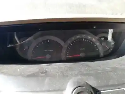 Здавання транспортного засобу ssangyong rodius xdi року 2006 потужний d27dt