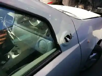 Veicolo di demolizione fiat punto berlina (188) 1.3 jtd classic dell'anno 2004 alimentato 188a9000