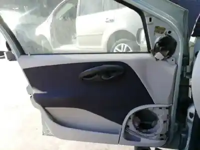 Veicolo di demolizione fiat punto berlina (188) 1.3 jtd classic dell'anno 2004 alimentato 188a9000