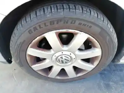 Véhicule à la ferraille volkswagen golf v berlina (1k1) 1.9 tdi de l'année 2004 alimenté bkc